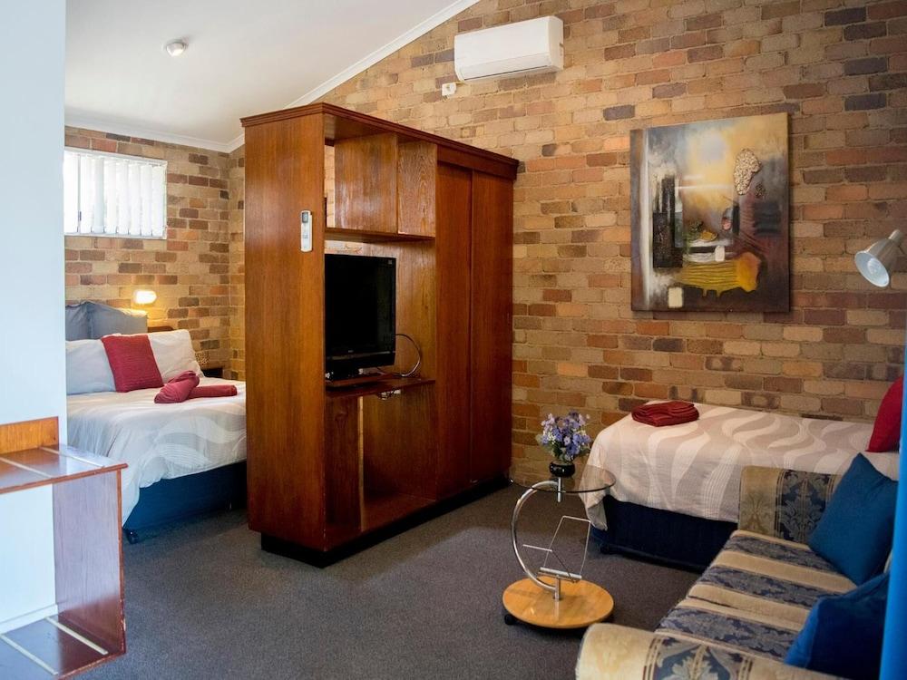 Rest Point Motor Inn Glen Innes Exterior foto
